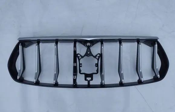Maserati Levante Front grill 670047042