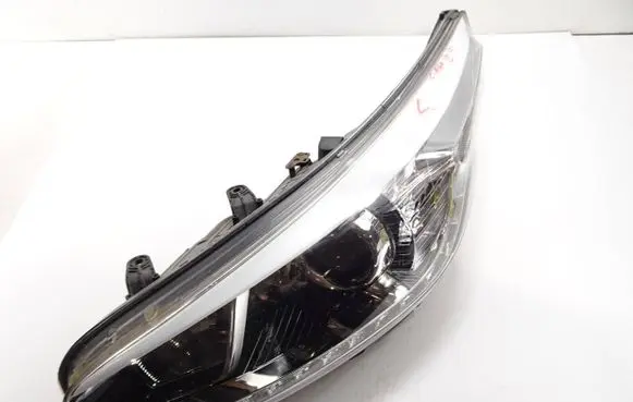 KIA Ceed Headlight/headlamp 92101A2250 L009A25UJ1Y