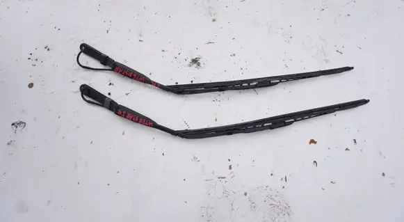 Renault Espace - Grand espace V Front wiper blade arm
