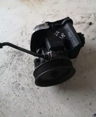Mercedes-Benz E W211 Power steering pump