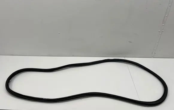 Skoda Superb B8 (3V) Front door rubber seal 3V0867366B