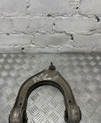 Mercedes-Benz E W211 Front lower control arm/wishbone A2113308907