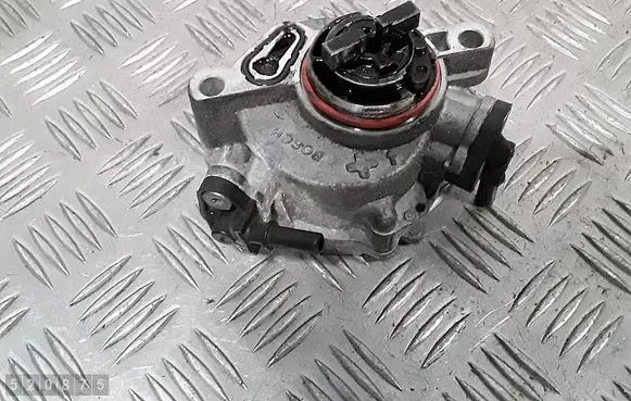 Ford S-MAX Vacuum pump 9804021880