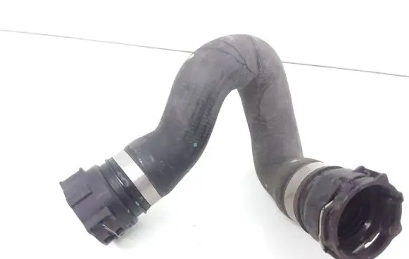 Audi A4 S4 B8 8K Engine coolant pipe/hose 8K0121101J