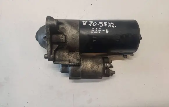Volvo V70 Starter motor 30782228