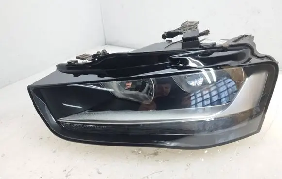 Audi A4 S4 B8 8K Headlight/headlamp 8K0941003AC 030127560105 LE10C6234