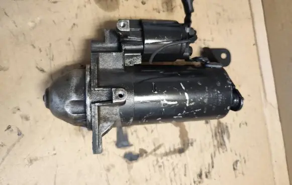 Opel Zafira A Starter motor 2339303220720 0001109015