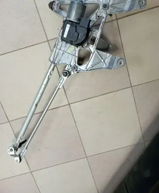 Tesla Model 3 Front wiper linkage and motor 161551100A