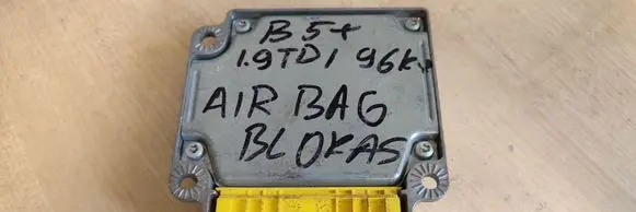 Volkswagen PASSAT B5.5 Airbag control unit/module 1C0909605C