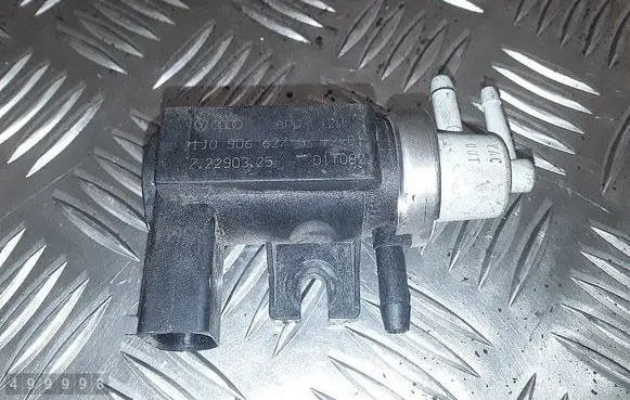 Volkswagen Golf IV Turbo solenoid valve 1j090627a 72290325