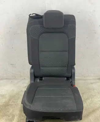 Ford Kuga III Rear seat 