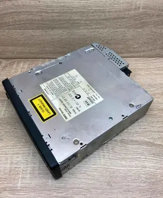 BMW 5 E60 E61 CD/DVD changer 6938975 USED
