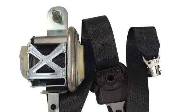Tesla Model S Rear seatbelt 209302 7339010983 107928403C