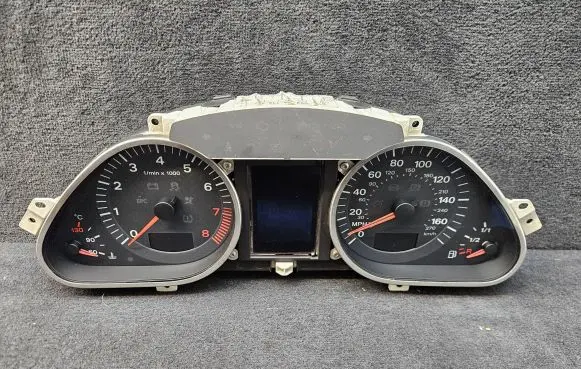 Audi A6 S6 C6 4F Speedometer (instrument cluster) 4F0920950G 503000730702 4F0910900A