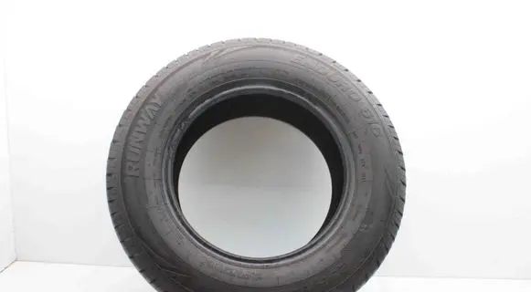 Ford Transit R16 winter tire 23565R16C RUNWAY