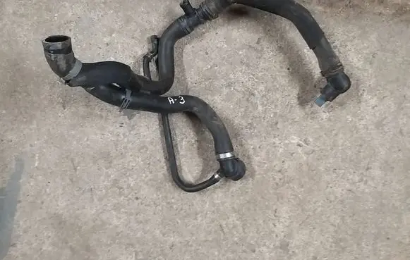 Seat Leon (5F) Engine coolant pipe/hose 5Q0121049CL
