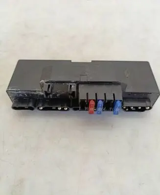 Mercedes-Benz C W202 Fuse module A2105400372 05376000 463581