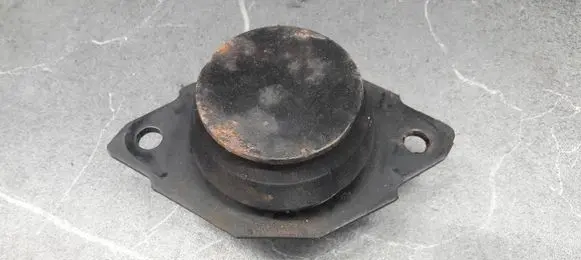 Volkswagen Caddy Engine mount vacuum valve 