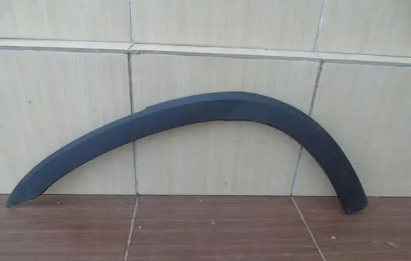 KIA Sorento Rear arch trim 877442P