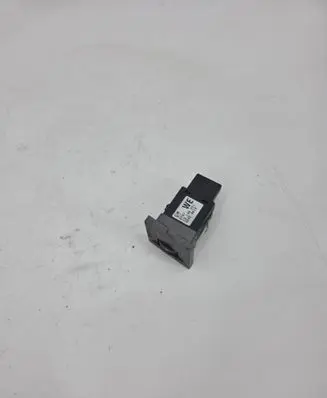 Opel Vectra C Seat heating switch 13138251
