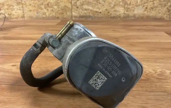 Opel Astra H Throttle valve 55560398 A2C53119795 1300109M