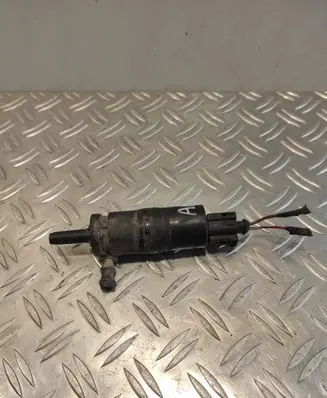 Audi A4 S4 B7 8E 8H Headlight washer pump 