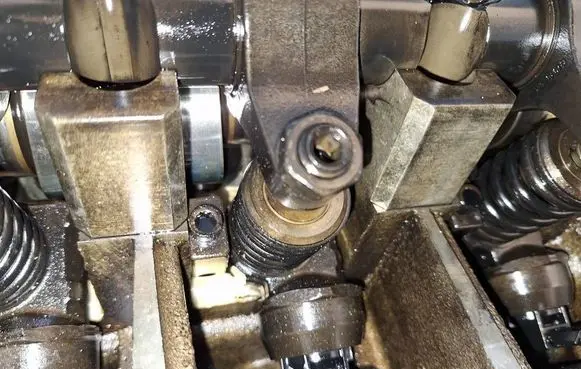 Seat Ibiza III (6L) Fuel injector