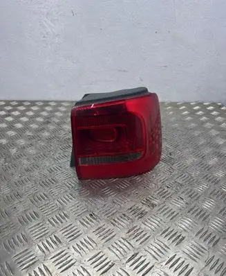 Volkswagen Touran II Rear/tail lights 1T0945096R 176405