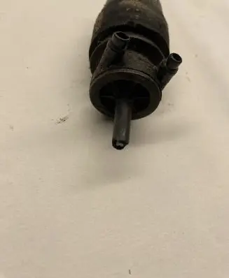 Audi A6 S6 C7 4G Windscreen/windshield washer pump 1T0955651A