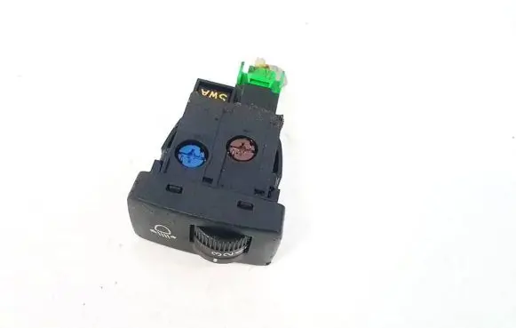 Honda CR-V Headlight level height control switch ag1010