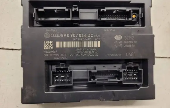 Audi A4 S4 B8 8K Comfort/convenience module 8K0907064DC HB06100G