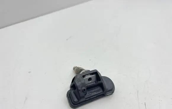 Mercedes-Benz C W205 Tire pressure sensor A0009050030 02E606FF
