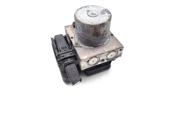 Mercedes-Benz E AMG W212 ABS Pump A2124310148