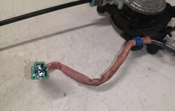 Honda CR-V Rear door window regulator with motor