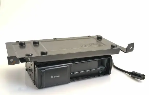 Audi A6 S6 C5 4B CD/DVD changer 4B0035111A 4D0868867C