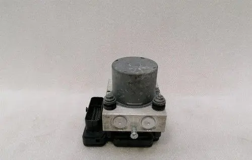 Tesla Model Y ABS Pump 104474500B
