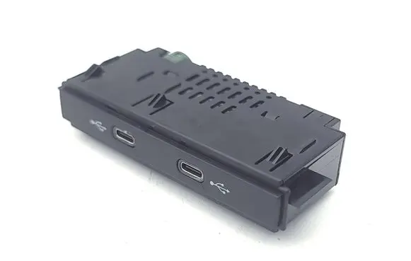 Seat Leon IV USB socket connector 19VW0FC4 3000629 5NA035736