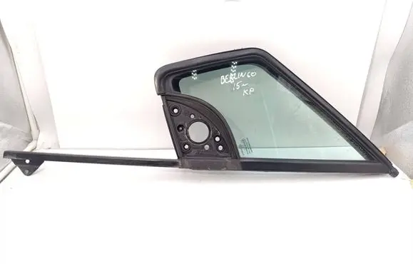 Citroen Berlingo Rear vent window glass 43R000016 E000191