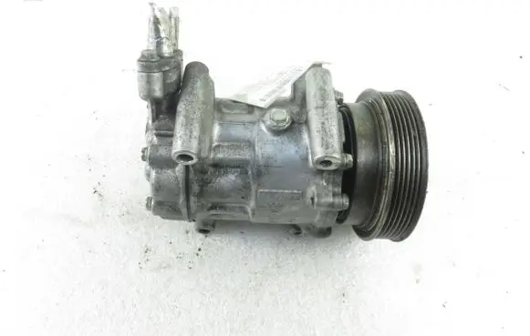 Renault Kangoo II Air conditioning (A/C) compressor (pump) 8200651251