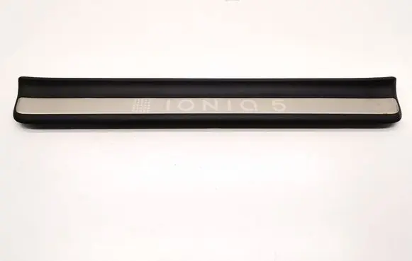 Hyundai Ioniq 5 Front sill trim cover 85874GI100