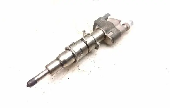 BMW 3 E90 E91 Fuel injector 7589048 758904809