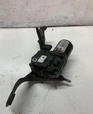 Opel Zafira C Wiper motor W000027365