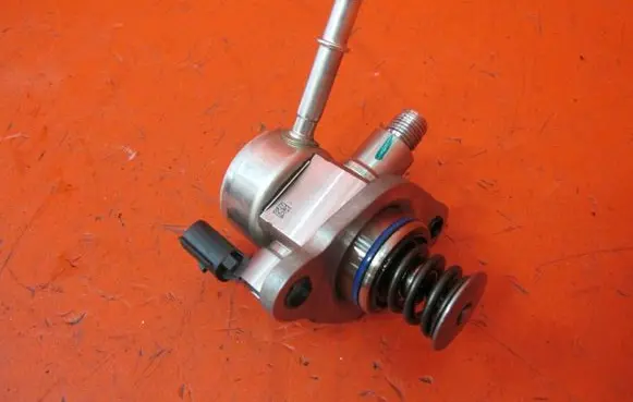 MG ZS Fuel injection high pressure pump 12682079