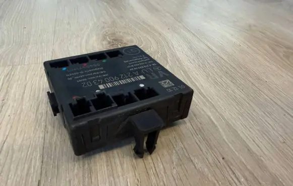 Mercedes-Benz E W212 Door control unit/module A2128203626 A2129028101 A2129004302
