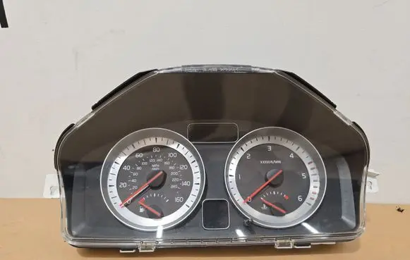Volvo C70 Speedometer (instrument cluster) 31254832