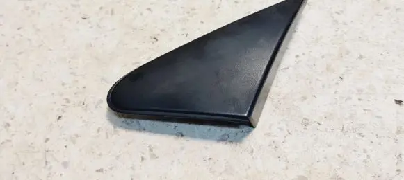 Toyota Yaris Fender end trim 6011852010