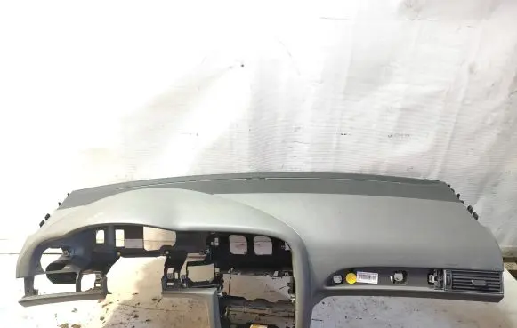 Audi A6 S6 C6 4F Dashboard