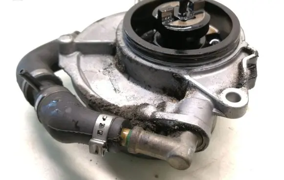 Audi A4 S4 B7 8E 8H Vacuum pump 057145100AD 700906090