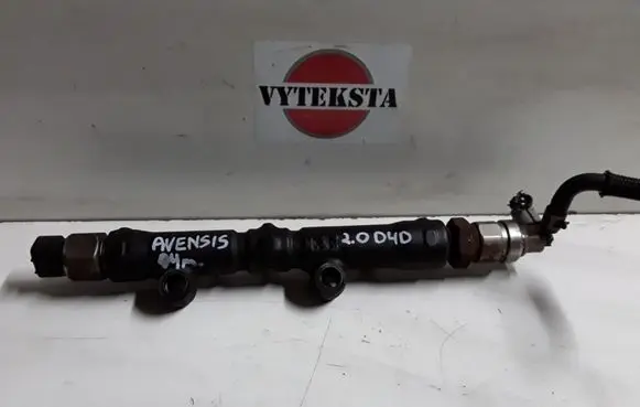 Toyota Avensis T250 Fuel main line pipe