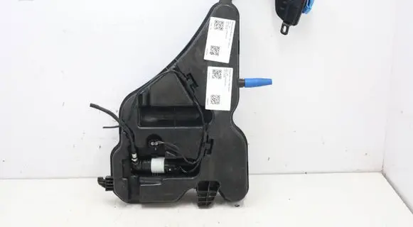 BMW 4 G22 G23 G24 G26 Windshield washer fluid reservoir/tank 7427885MWGK140526 7427885